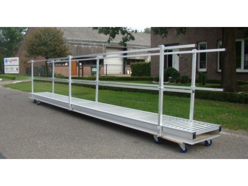 Aluminium loopbrug 7.1M