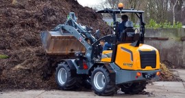 Giant G2700 Shovel 3.0TON