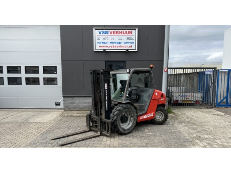 Manitou MC25-4 Ruwterrein Heftruck 2.5T