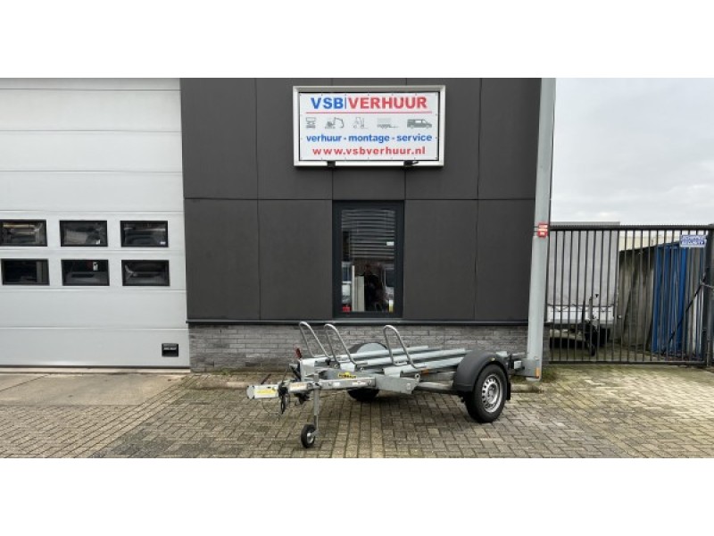 Motoraanhanger ongeremd 