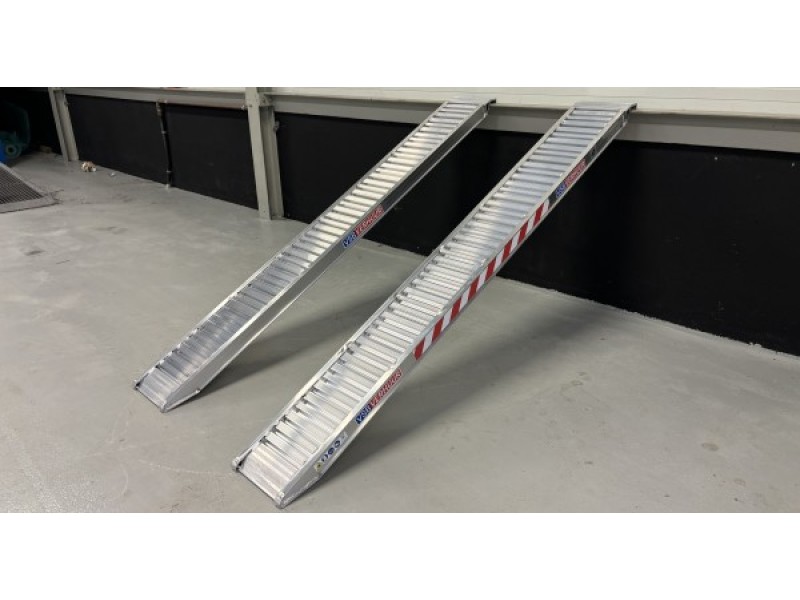 Oprijplaten alu 300cm 3000KG