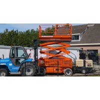 Schaarhoogwerker 12.00M Elektrisch Ruwterrein 